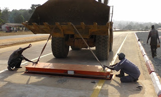 New axle load control stations installed on Sierra Leone–Guinea border