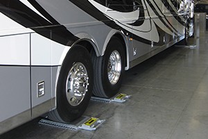 Intercomp Dealer Uses LP600™ to Weigh Finished RVs for Customer Safety